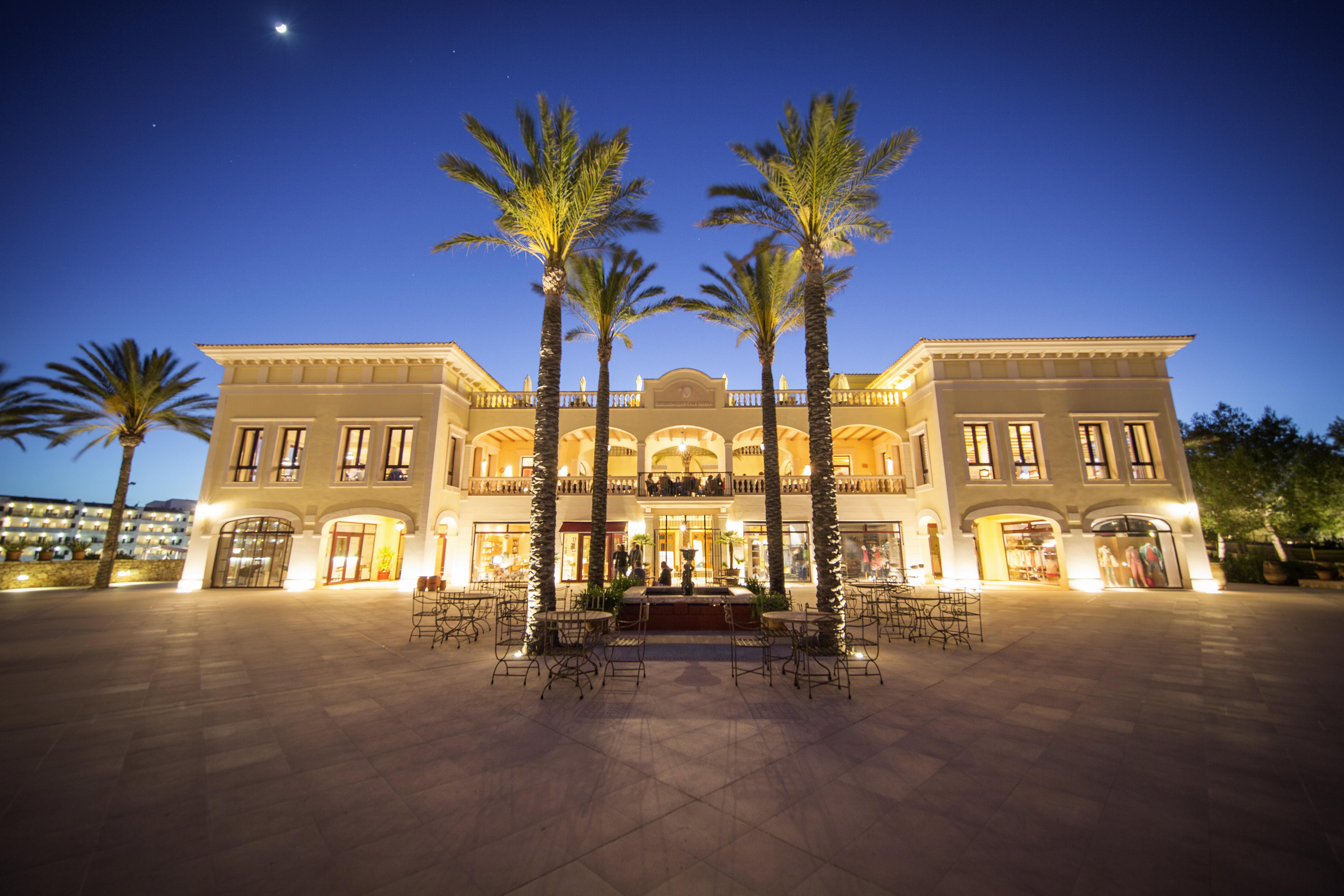 Hotel Robinson 4*
