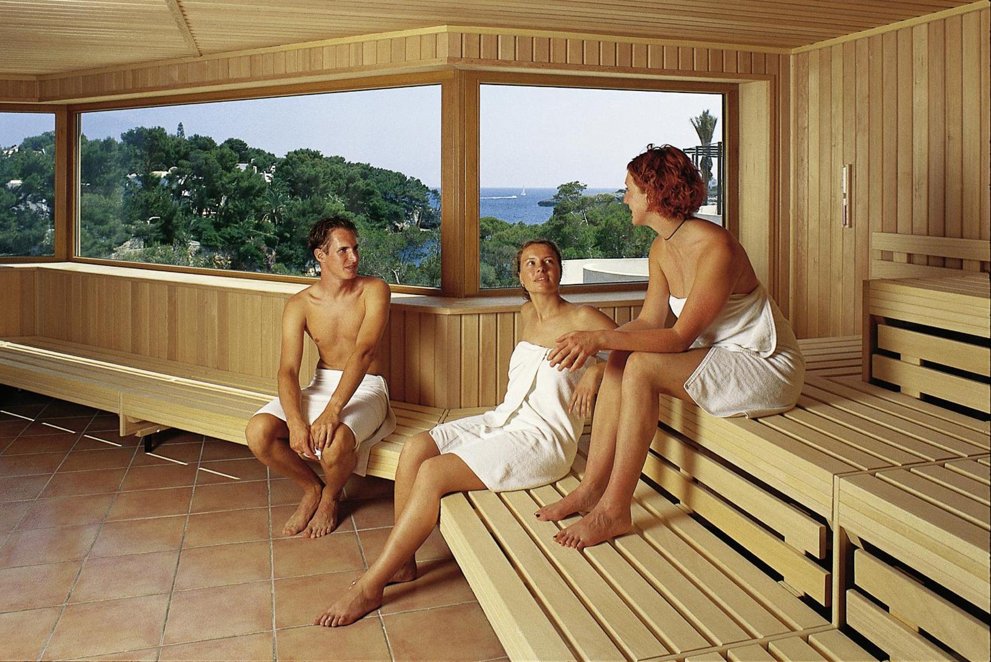 Hotel Robinson 4*